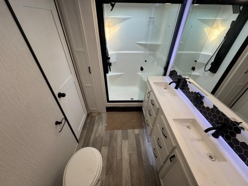 2023 Forest River 2023 Forest River Cedar Creek - thumbnail 27