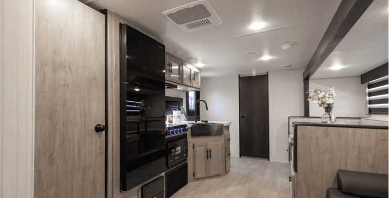 2026 Forest River 2026 Forest River Cherokee Grey Wolf - thumbnail 16