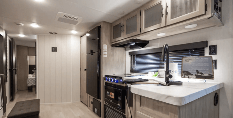 2026 Forest River 2026 Forest River Cherokee Grey Wolf - thumbnail 18