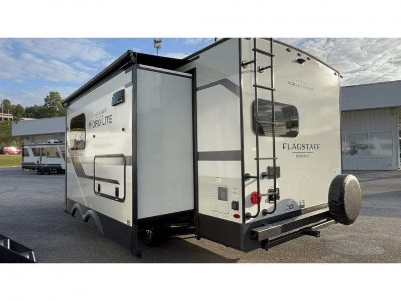 2026 Forest River 2026 Forest River Flagstaff Micro Lite - thumbnail 6