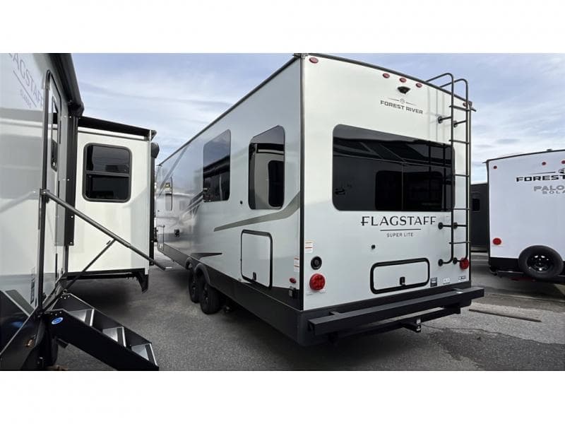 2026 Forest River 2026 Forest River Flagstaff Super Lite - thumbnail 3