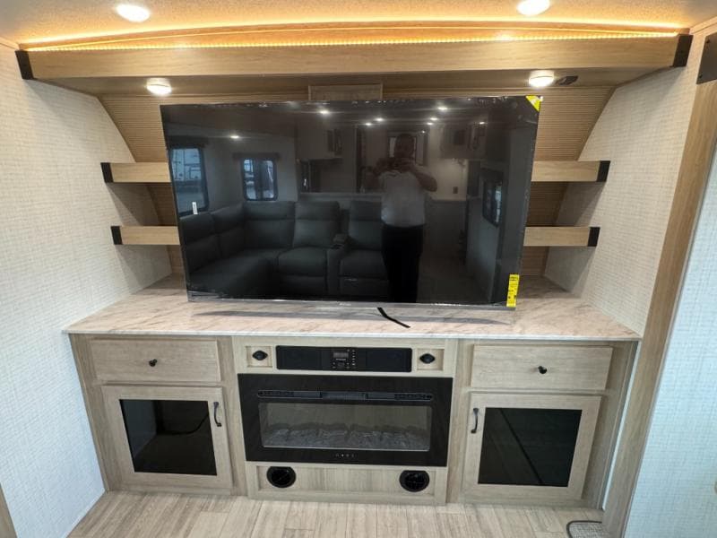 2026 Palomino 2026 Palomino SolAire - thumbnail 9