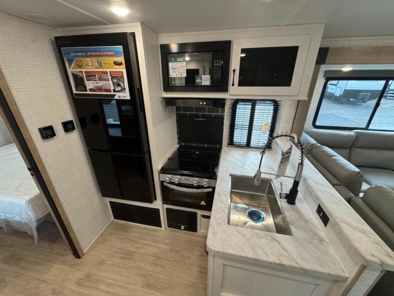 2026 Palomino 2026 Palomino SolAire - thumbnail 13