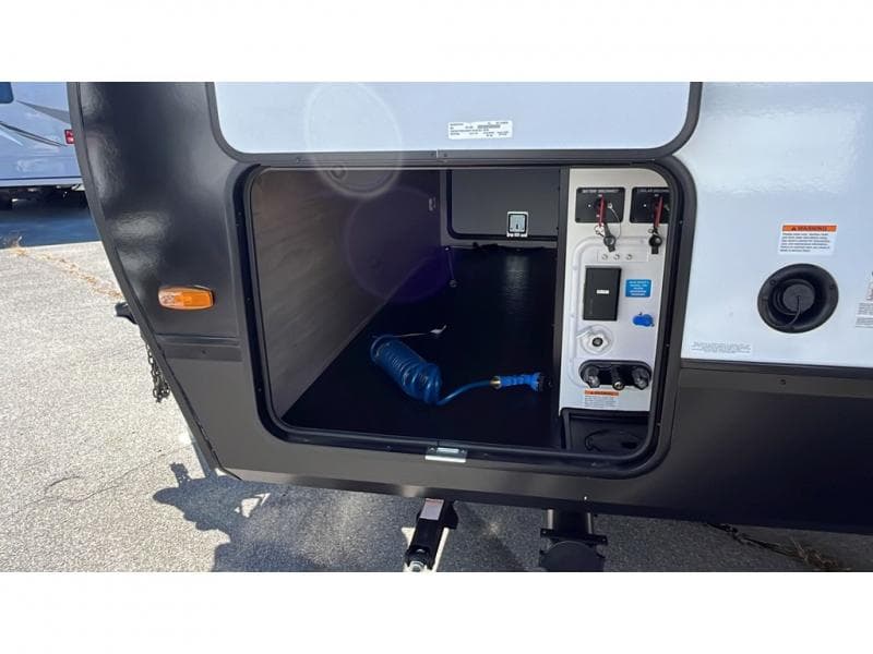 2026 Grand Design 2026 Grand Design Imagine XLS - thumbnail 5