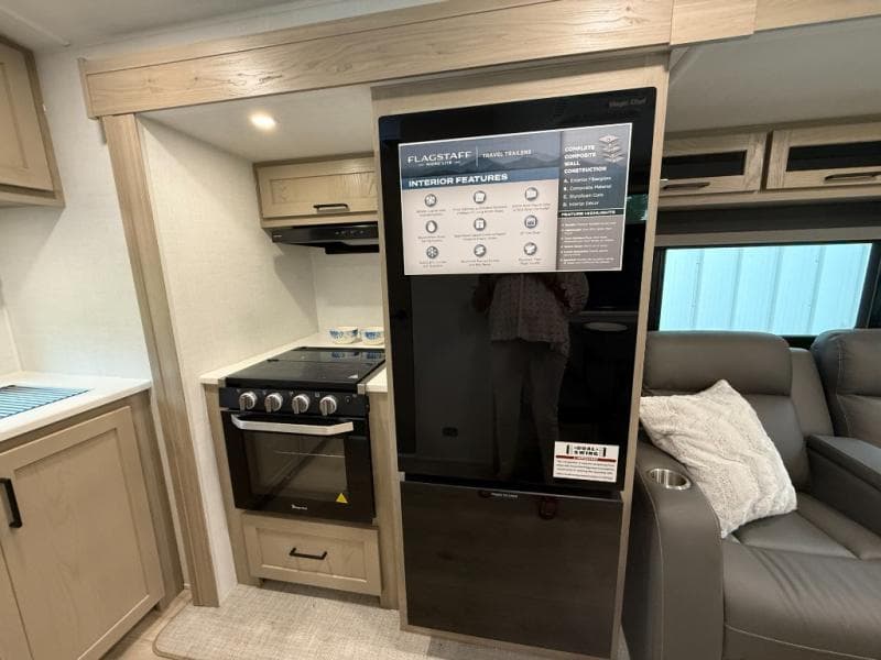 2026 Forest River 2026 Forest River Flagstaff Micro Lite - thumbnail 6