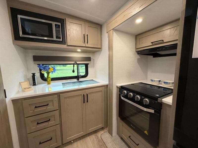 2026 Forest River 2026 Forest River Flagstaff Micro Lite - thumbnail 8