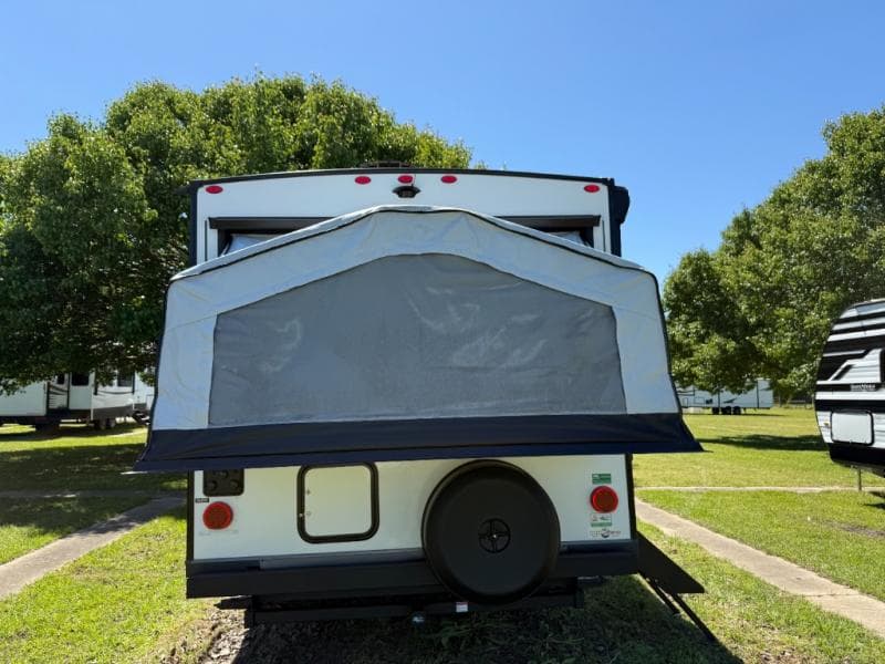 2023 Flagstaff 2023 Flagstaff Shamrock - thumbnail 31