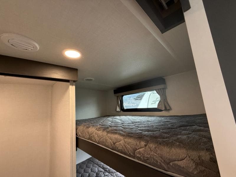 2026 Forest River 2026 Forest River Flagstaff Super Lite - thumbnail 18