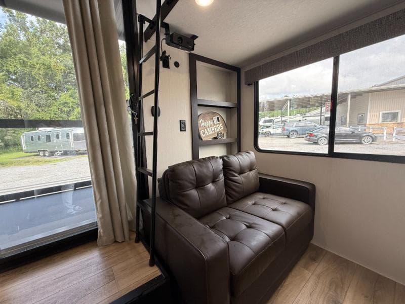 2026 Forest River 2026 Forest River Sabre - thumbnail 30