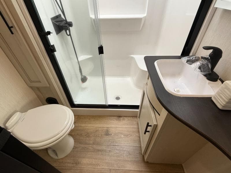 2026 Forest River 2026 Forest River Sabre - thumbnail 42