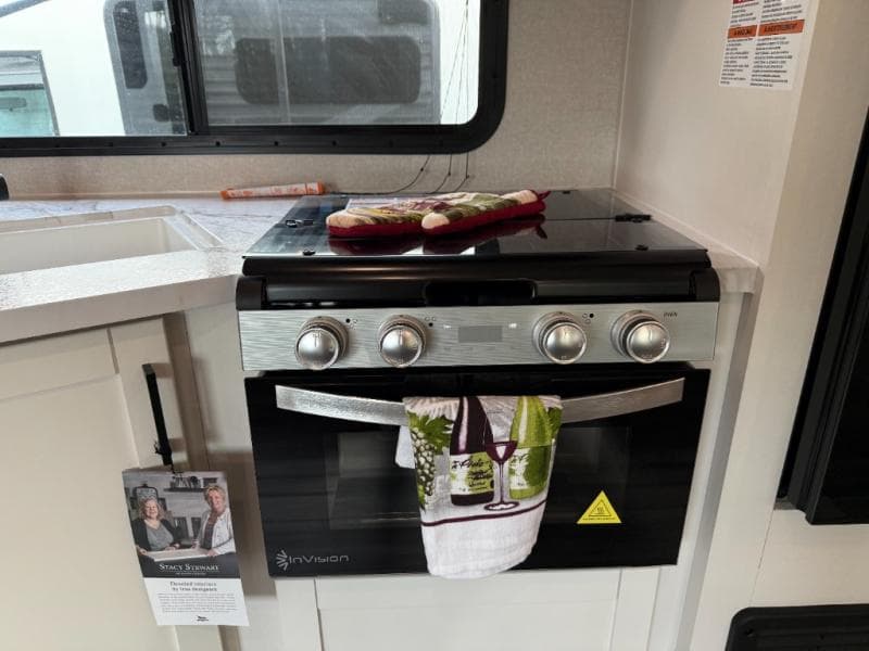 2026 Jayco 2026 Jayco Jay Flight SLX - thumbnail 13