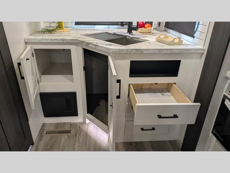 2025 Venture RV 2025 Venture RV Stratus - thumbnail 25