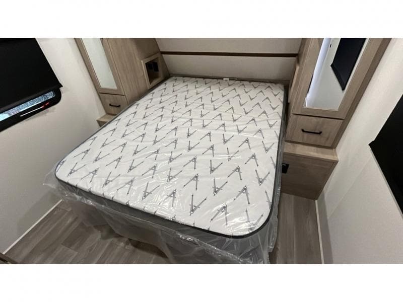 2026 Grand Design 2026 Grand Design Imagine XLS - thumbnail 17