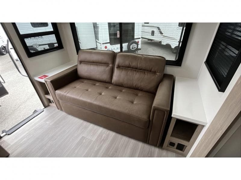 2026 Grand Design 2026 Grand Design Imagine - thumbnail 18