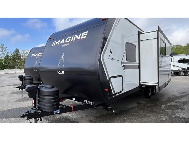 2025 Grand Design 2025 Grand Design Imagine XLS - thumbnail 6