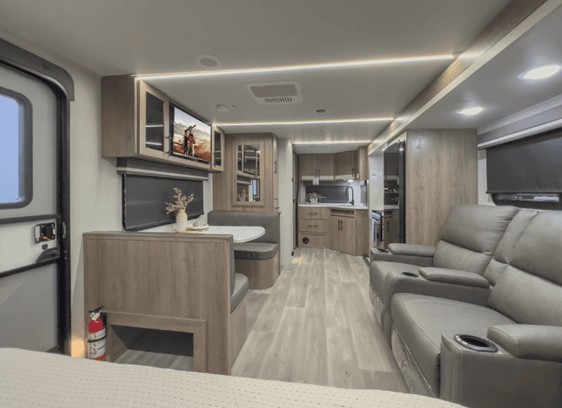 2025 Grand Design 2025 Grand Design Imagine XLS - thumbnail 24