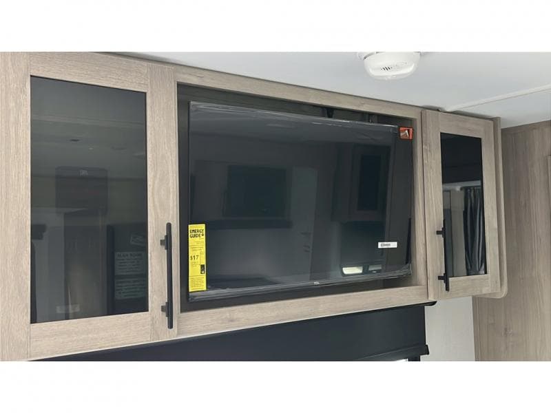 2025 Grand Design 2025 Grand Design Imagine XLS - thumbnail 19