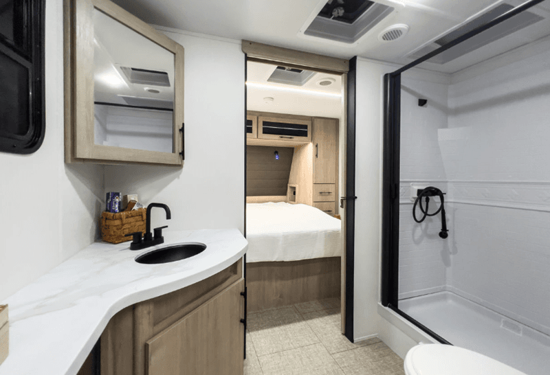 2026 Grand Design 2026 Grand Design Imagine XLS - thumbnail 26