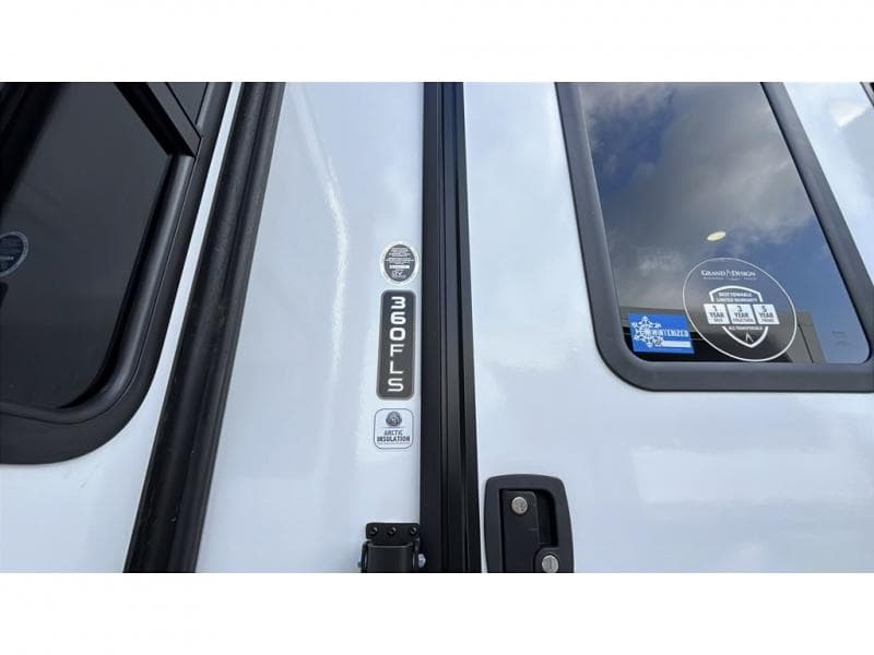 2026 Grand Design 2026 Grand Design Reflection - thumbnail 20