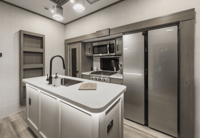 2026 Grand Design 2026 Grand Design Reflection - thumbnail 24