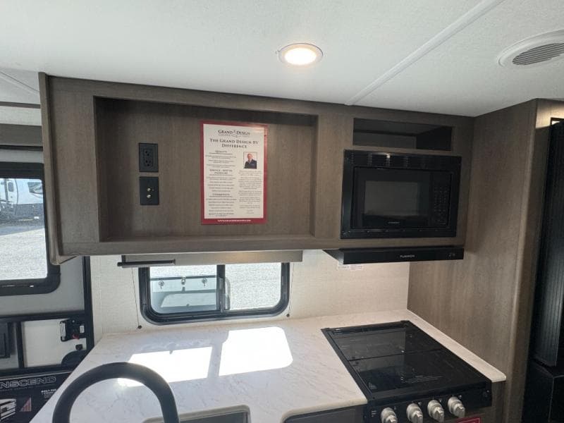 2026 Grand Design 2026 Grand Design Transcend - thumbnail 17