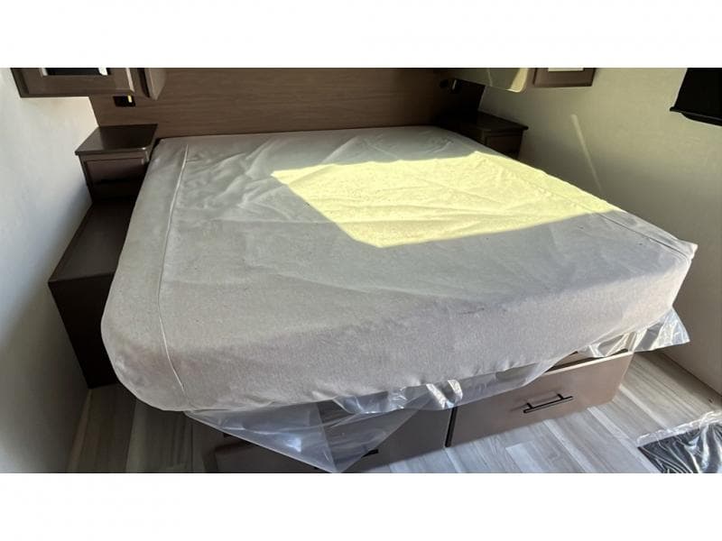 2026 Keystone RV 2026 Keystone RV Cougar Half Ton - thumbnail 21