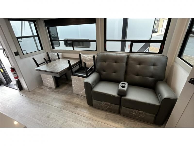 2026 Keystone RV 2026 Keystone RV Montana High Country - thumbnail 13