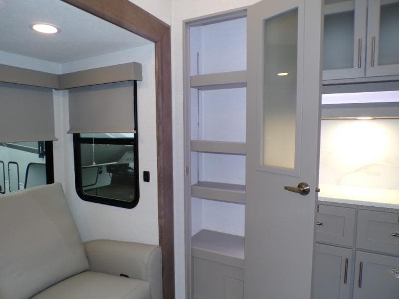 2026 Alliance RV 2026 Alliance RV Avenue - thumbnail 23