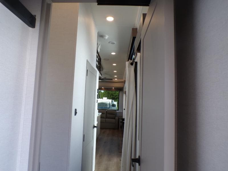 2026 Alliance RV 2026 Alliance RV Benchmark - thumbnail 38