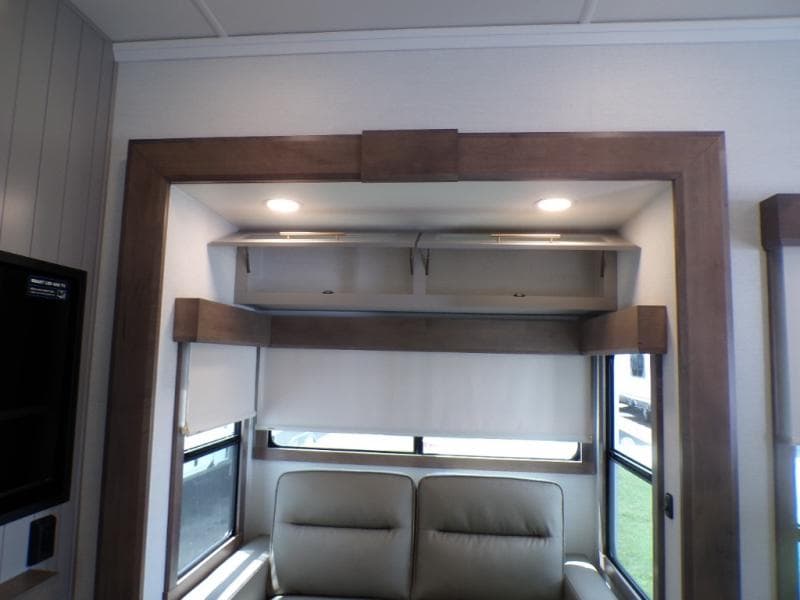 2026 Alliance RV 2026 Alliance RV Paradigm - thumbnail 27