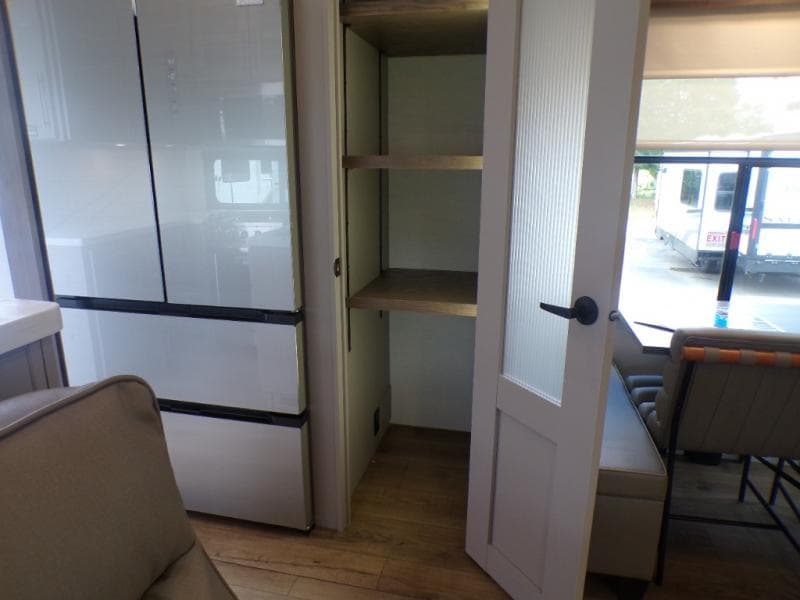 2026 Alliance RV 2026 Alliance RV Paradigm - thumbnail 44