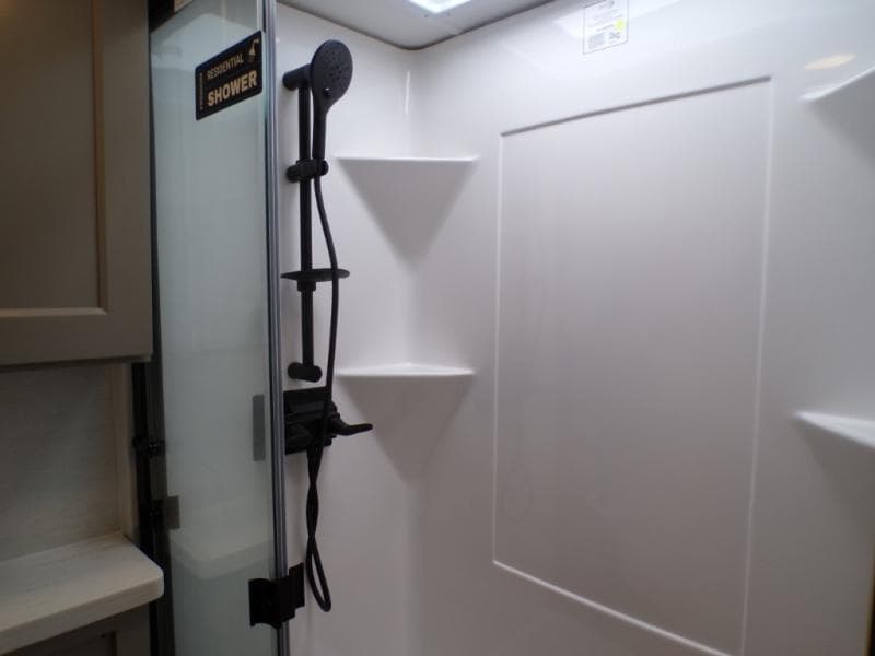 2026 Alliance RV 2026 Alliance RV Paradigm - thumbnail 70