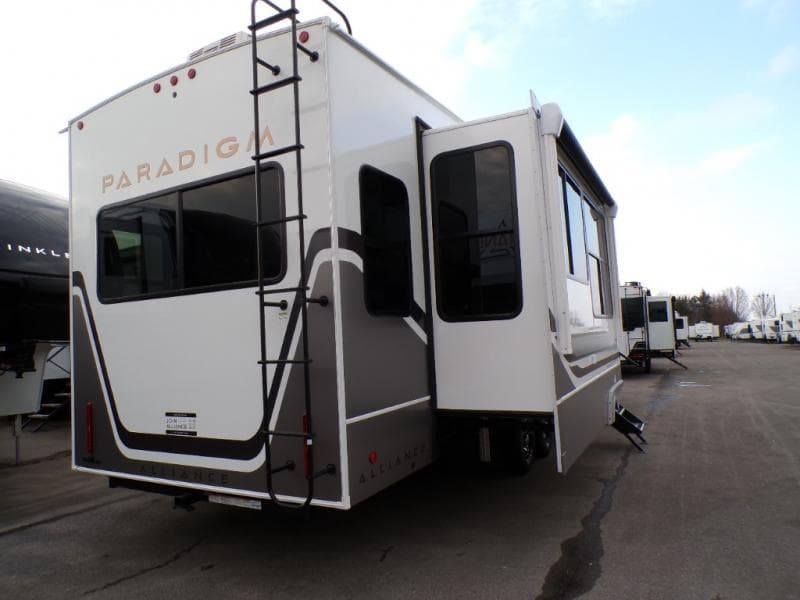 2026 Alliance RV 2026 Alliance RV Paradigm - thumbnail 5