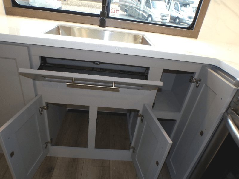 2026 Alliance RV 2026 Alliance RV Paradigm - thumbnail 29