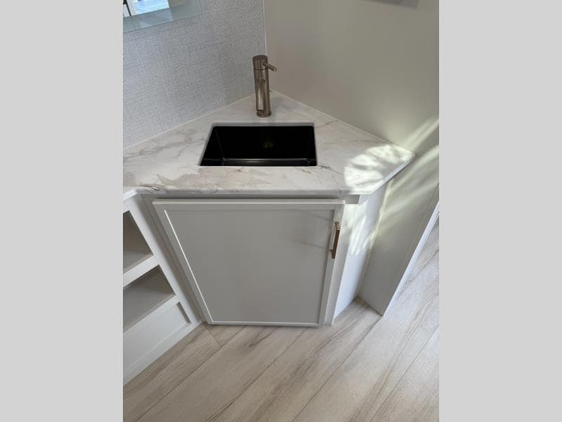 2026 Brinkley RV 2026 Brinkley RV Model IX - thumbnail 46