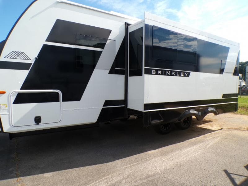 2026 Brinkley RV 2026 Brinkley RV Model IX - thumbnail 6