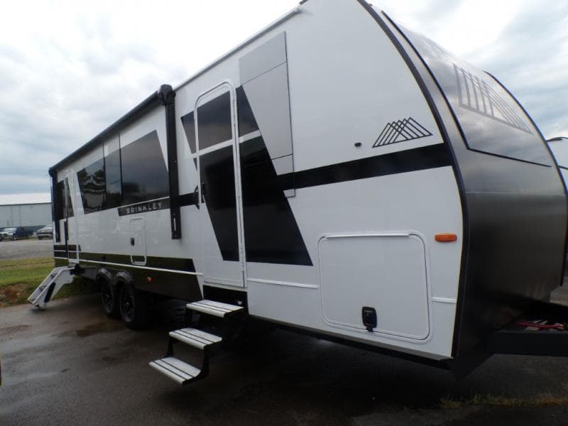 2026 Brinkley RV 2026 Brinkley RV Model IX - thumbnail 7