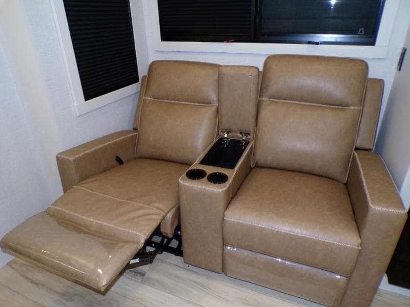 2026 Brinkley RV 2026 Brinkley RV Model IX - thumbnail 14