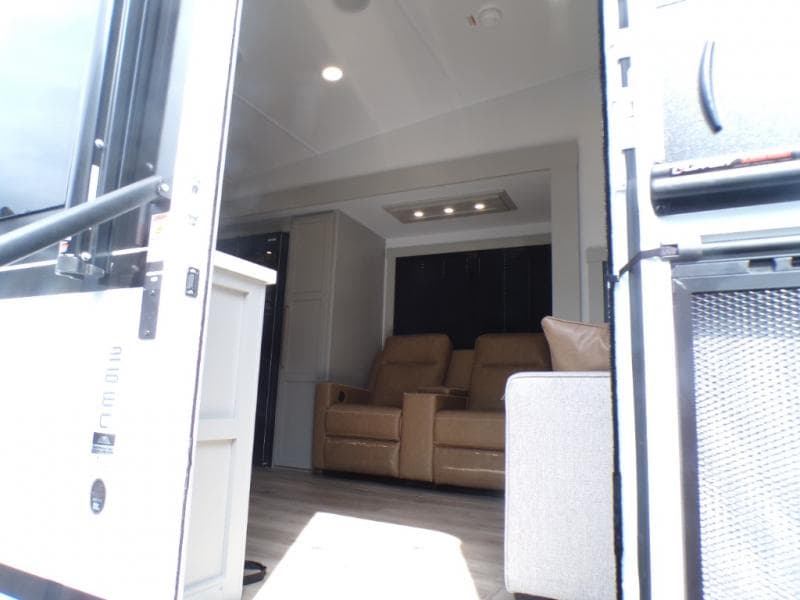 2026 Brinkley RV 2026 Brinkley RV Model Z - thumbnail 14