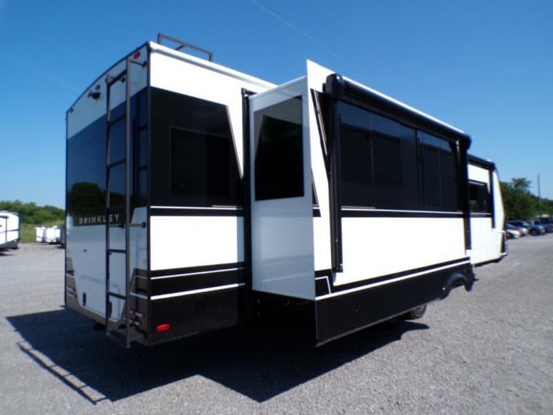 2026 Brinkley RV 2026 Brinkley RV Model Z - thumbnail 3