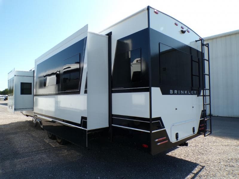 2026 Brinkley RV 2026 Brinkley RV Model Z - thumbnail 4