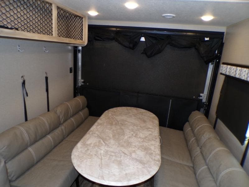 2021 Coachmen 2021 Coachmen Catalina Trail Blazer - thumbnail 31