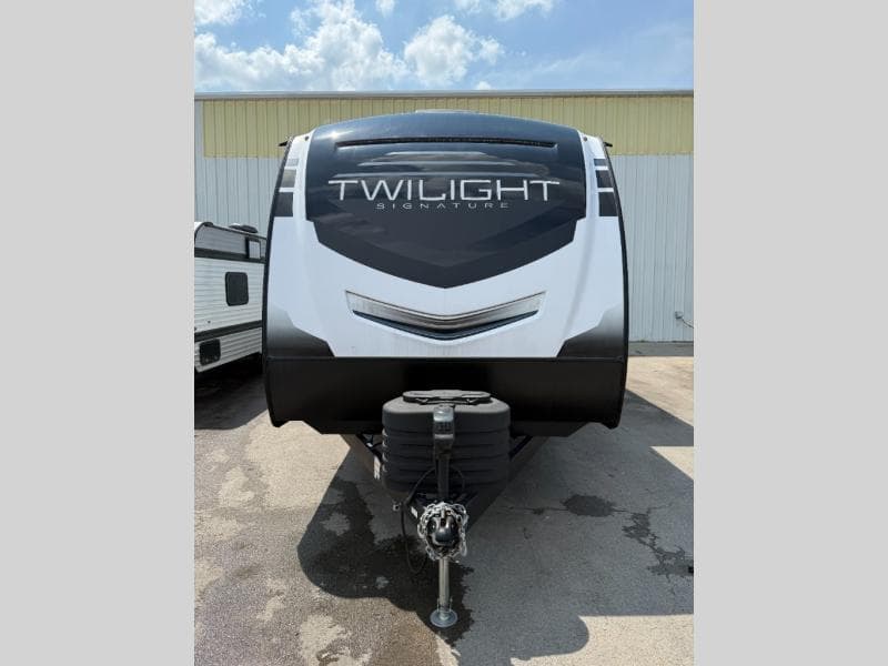 2024 Cruiser RV 2024 Cruiser RV Twilight Signature - thumbnail 3