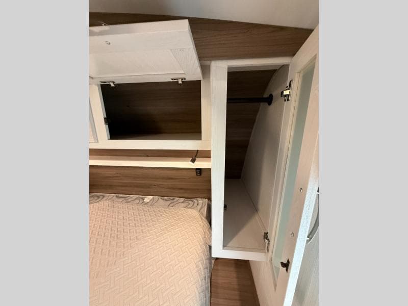 2024 Cruiser RV 2024 Cruiser RV Twilight Signature - thumbnail 36