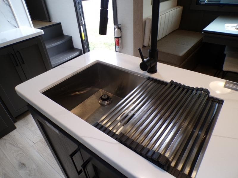 2026 Forest River 2026 Forest River Flagstaff Classic - thumbnail 34