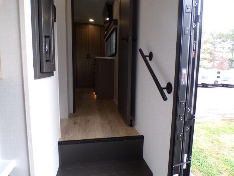 2026 Forest River 2026 Forest River Flagstaff Classic - thumbnail 48