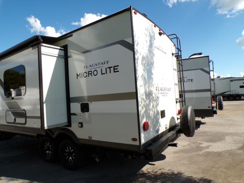 2026 Forest River 2026 Forest River Flagstaff Micro Lite - thumbnail 5