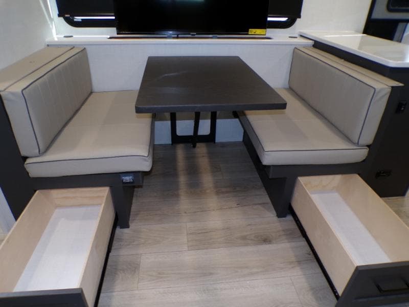 2026 Forest River 2026 Forest River Flagstaff Super Lite - thumbnail 26