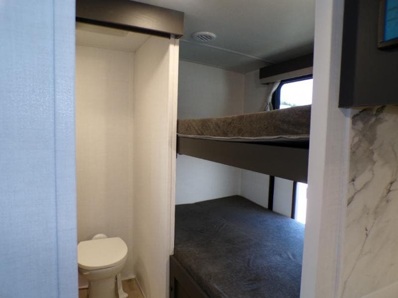 2026 Forest River 2026 Forest River Flagstaff Super Lite - thumbnail 47