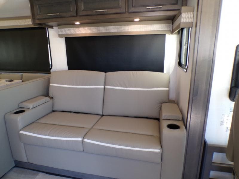 2026 Forest River 2026 Forest River Georgetown 3 Series GT3 - thumbnail 28